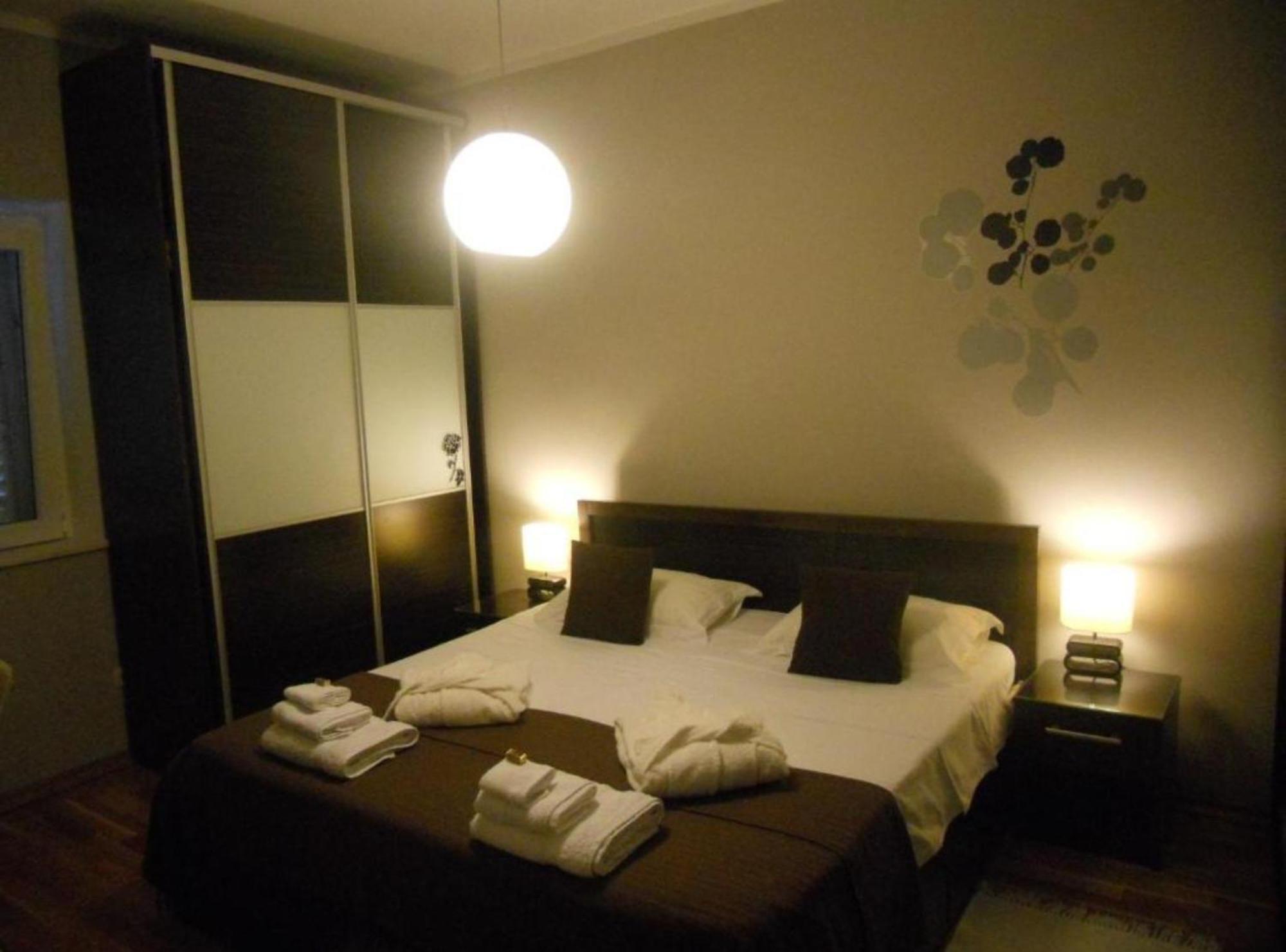 Apartment Plaza กอร์จูลา ภายนอก รูปภาพ